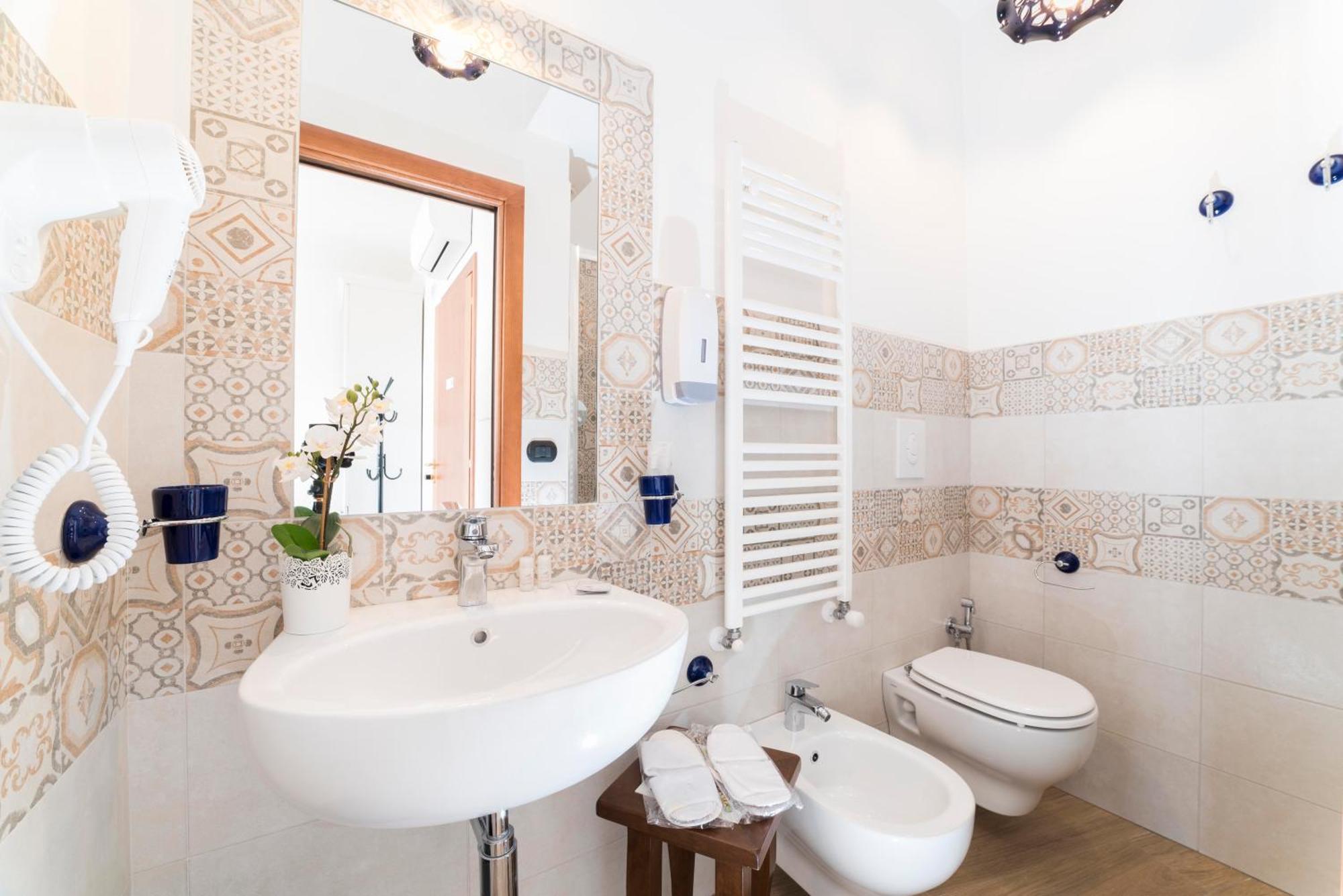B&B Palazzo Pinto 2 Vietri Dış mekan fotoğraf